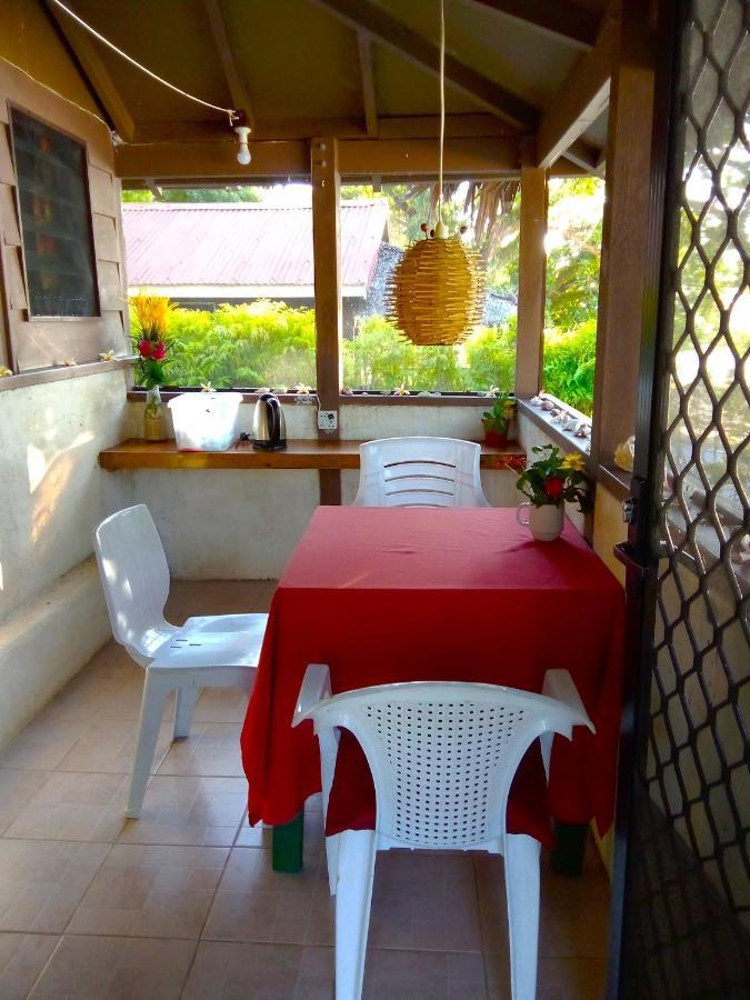 Vatupau Beachfront Bungalows Port Vila Exterior foto